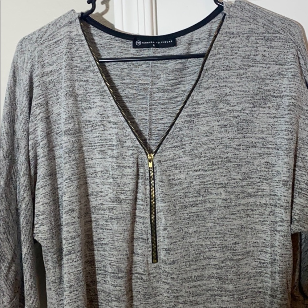 3/4 sleeve shirt - Picture 2 of 4